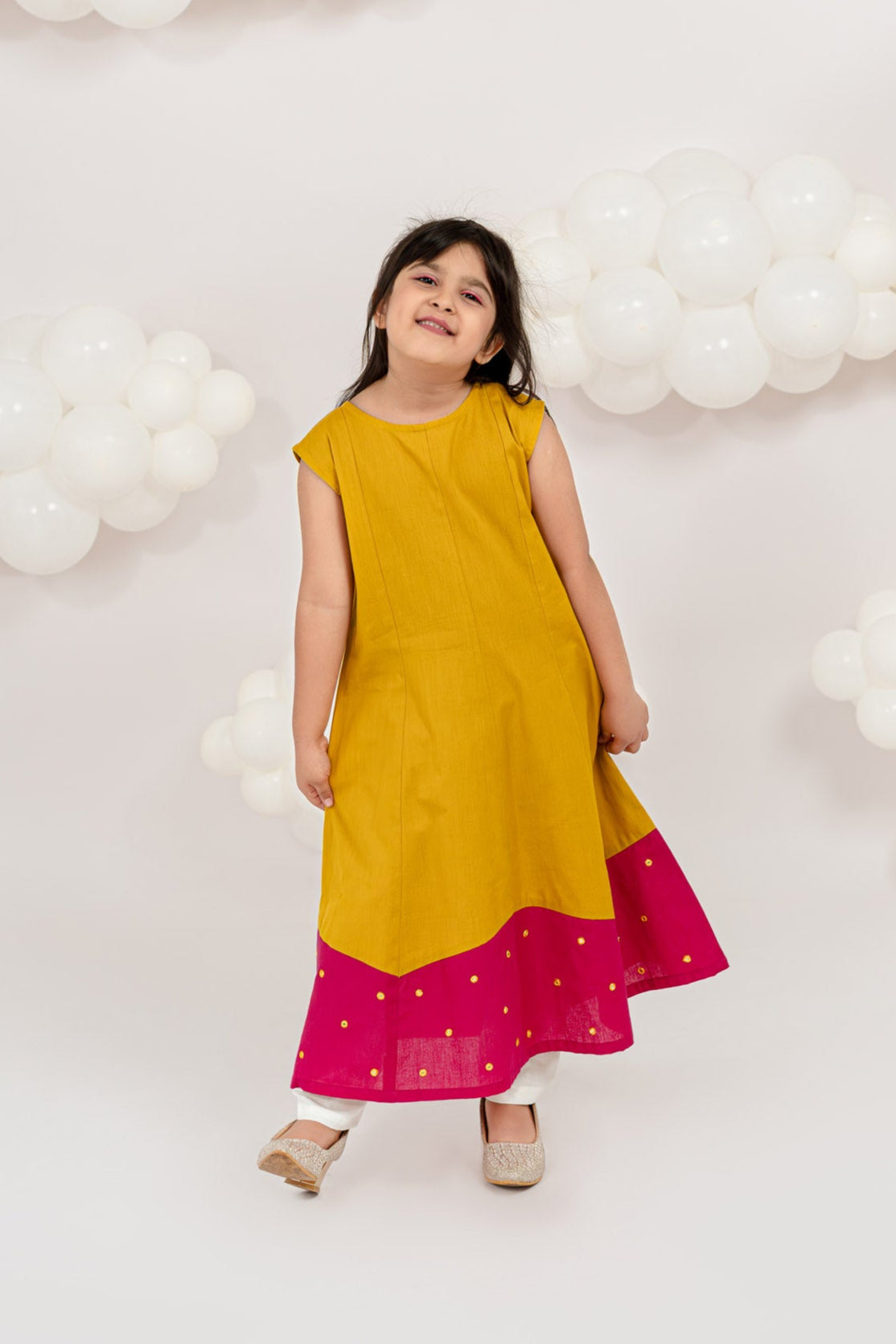 MUSTARD BLOSSOM EMBELLISHED KURTA SET