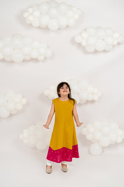 MUSTARD BLOSSOM EMBELLISHED KURTA SET