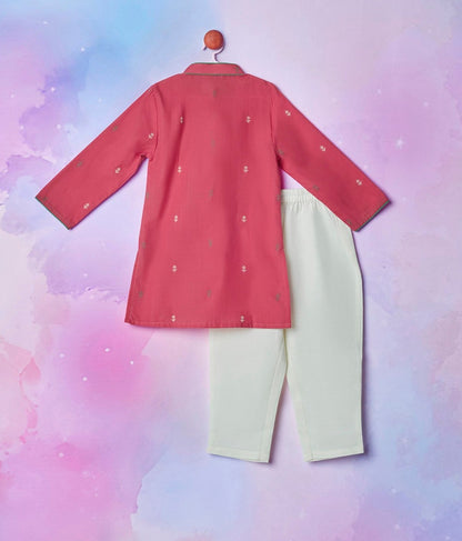 PINK LINEN HANDLOOM