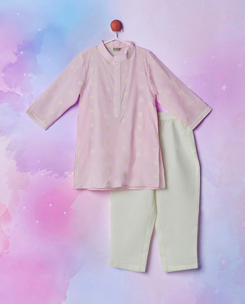 CUTE PINK BUTTI