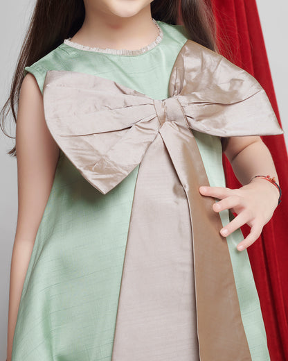 TAFFETA BOW FROCK