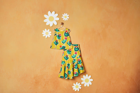 SUMMER PRINT YELLOW CORD SET