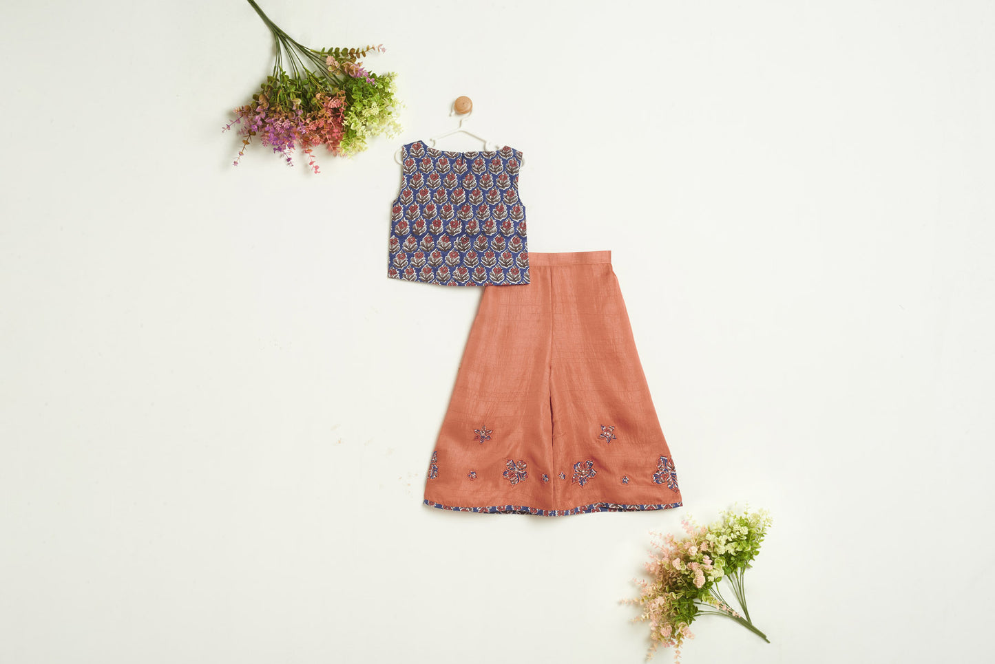 PEACH APPLIQUE SET